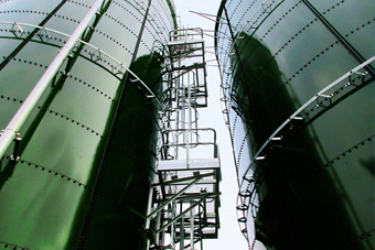Aluminum Dome Roofs for Raw Water Tanks: Span, Loads, and Benefits